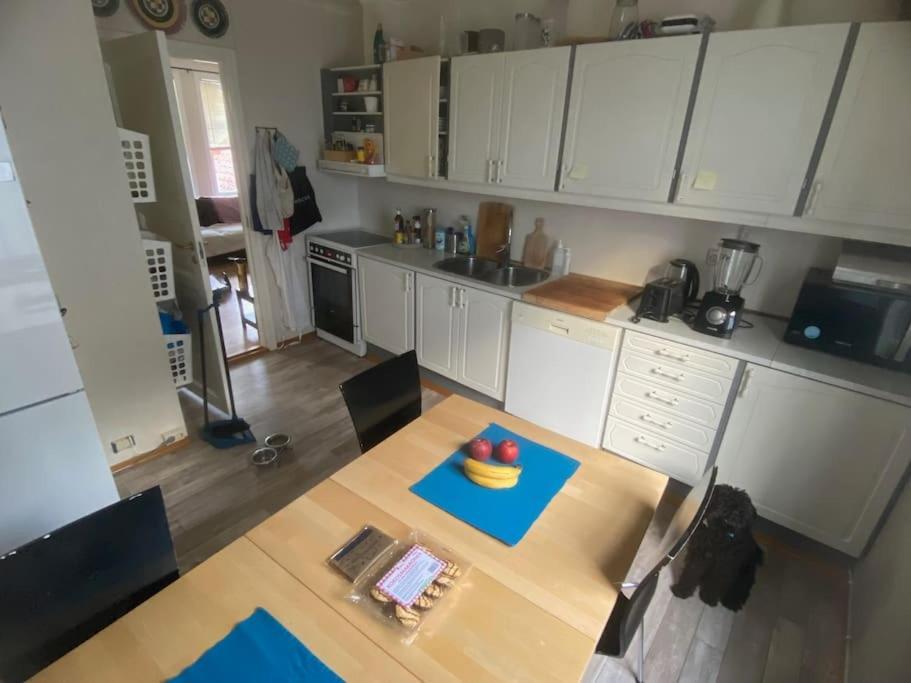 200 M Til Alt To Everything Egersund Esterno foto